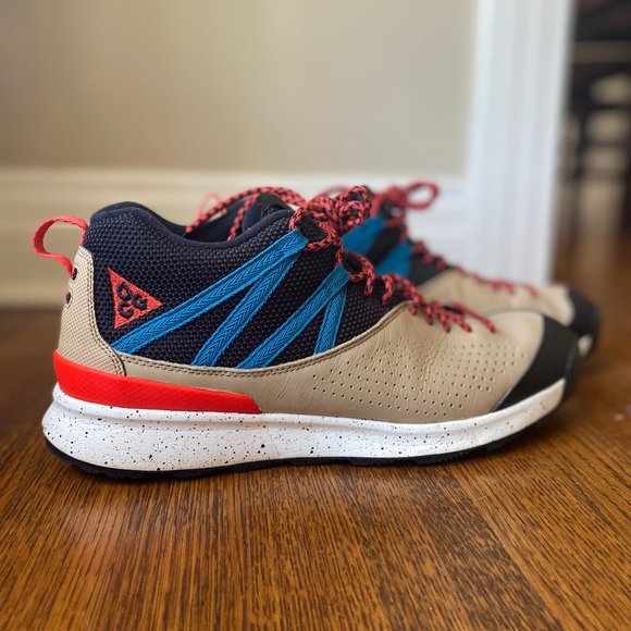 okwahn ii hiking shoe